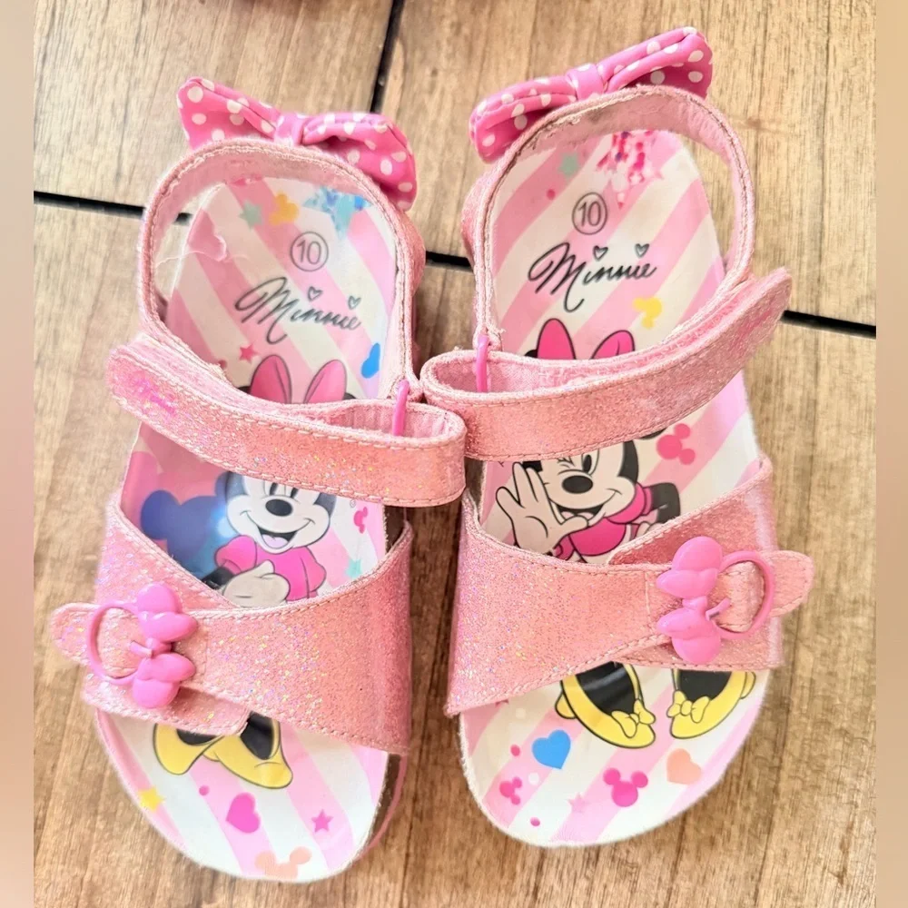 Disney Minnie Mouse glitter sandals for girls featuring a pink polka dot bow 10